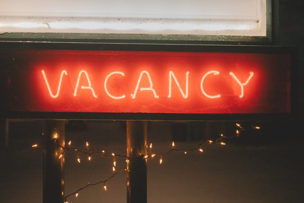 découvrez les opportunités de carrière qui s'offrent à vous. explorez des postes passionnants, développez vos compétences et rejoignez une équipe dynamique prête à vous propulser vers le succès professionnel.