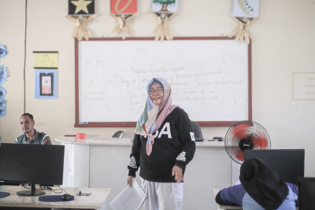 découvrez les services d'un conseiller en éducation, spécialiste de l'orientation scolaire et professionnelle. obtenez des conseils personnalisés pour naviguer dans le parcours éducatif et choisir la voie qui correspond le mieux à vos aspirations.