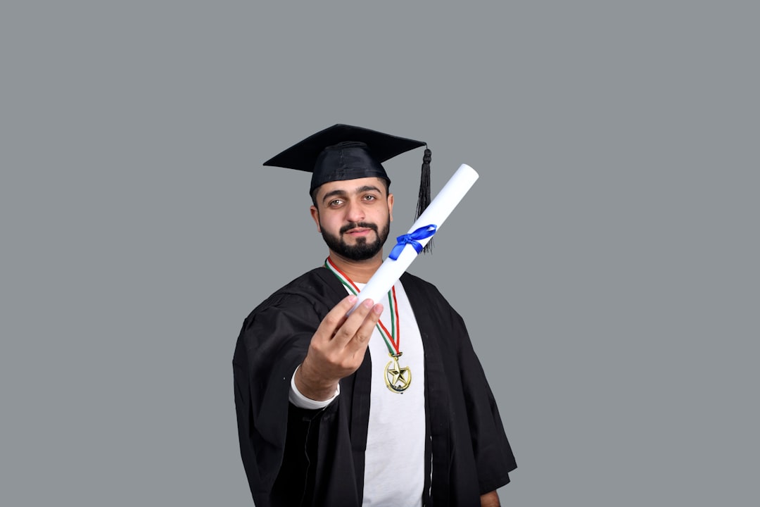 découvrez la valeur d'un diplôme et son impact sur votre carrière professionnelle et vos opportunités de développement.