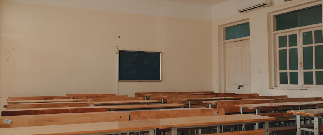 découvrez le cadre éducatif prioritaire pour améliorer la qualité et l'accessibilité de l'enseignement, favorisant ainsi la réussite de tous les élèves.